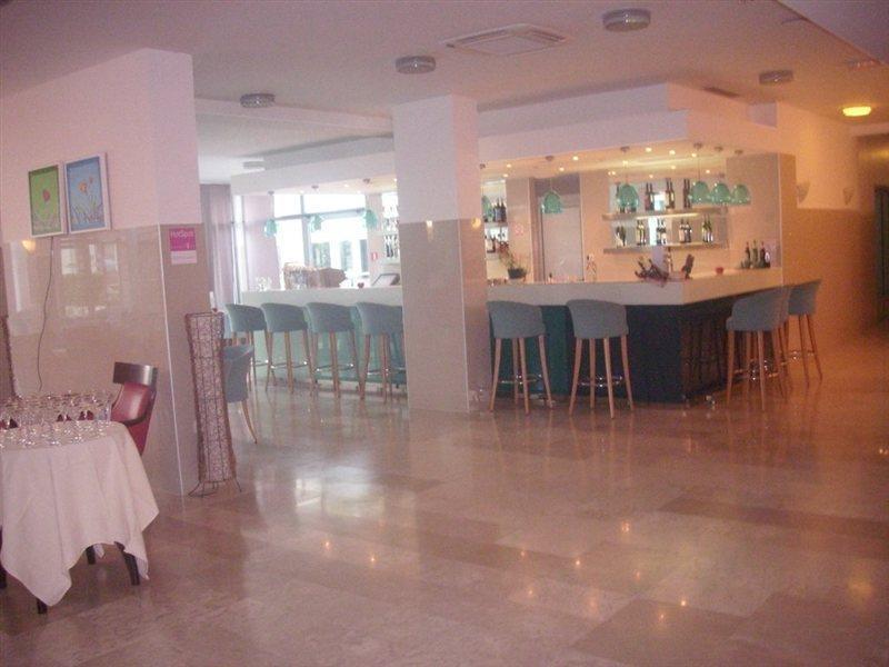 Hotel Quercus Drvenik Kültér fotó